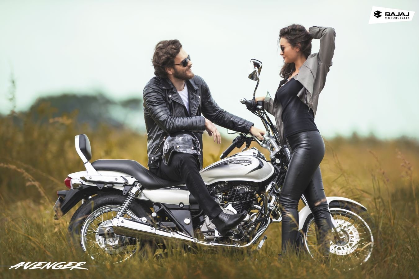 фото Мотоцикл BAJAJ Avenger Cruise 220 DTS-i