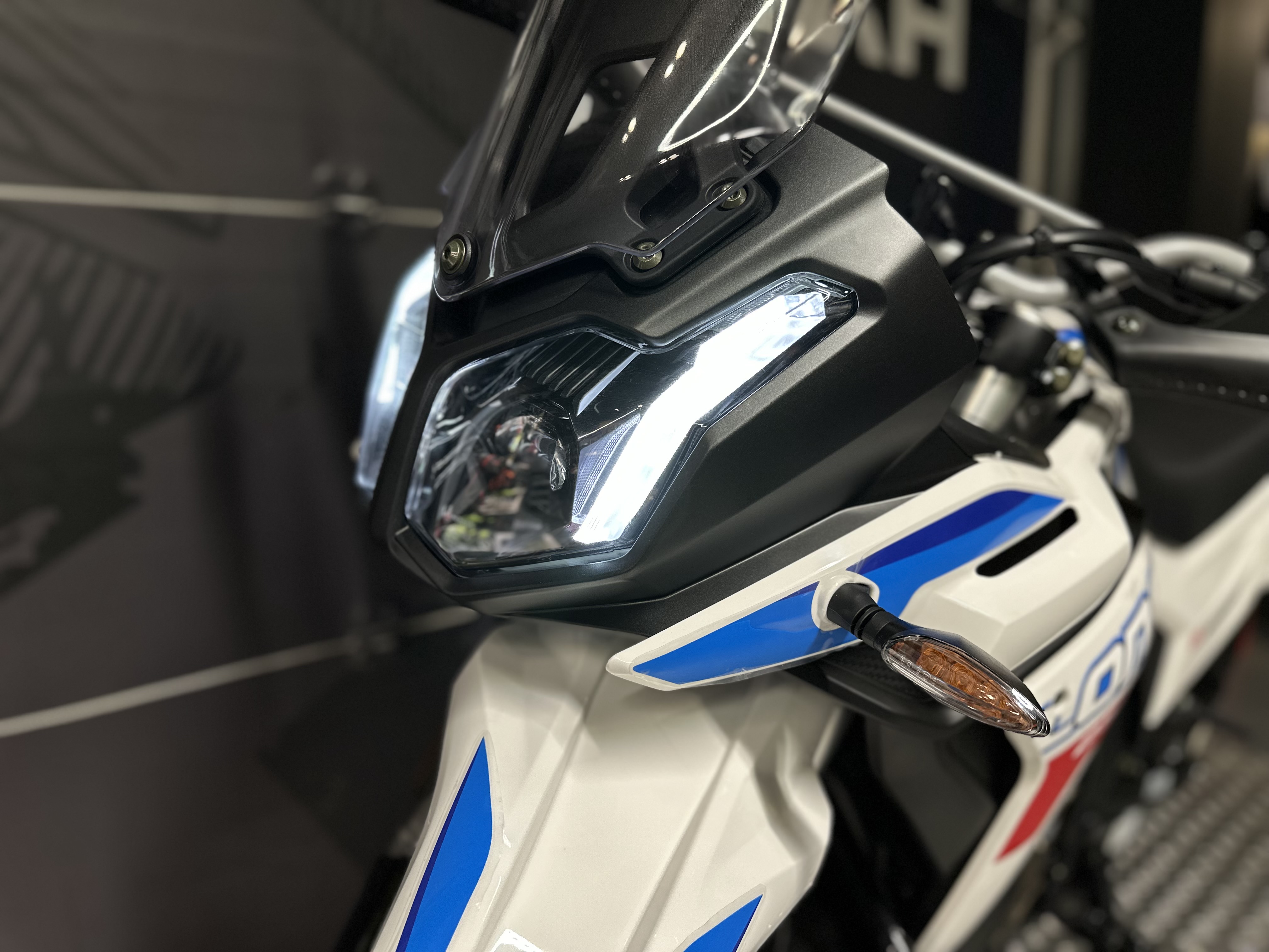 фото Мотоцикл Loncin DS250 Rally