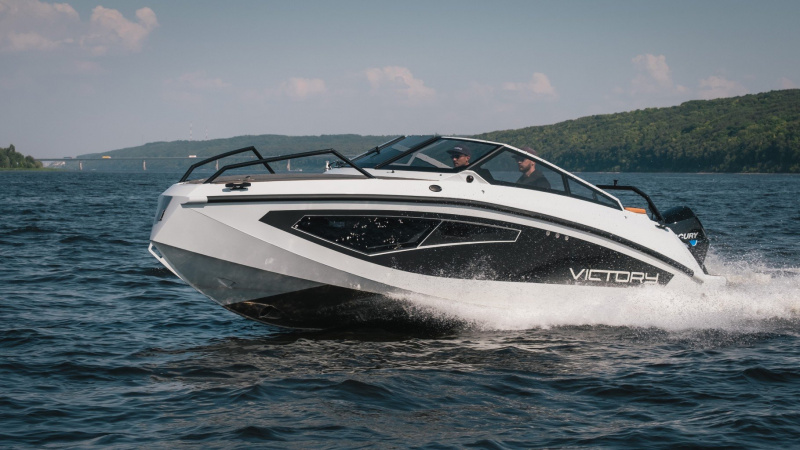 фото Лодка Victory A7 Cruiser